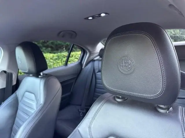 Alfa Romeo Giulia Veloce 2.0T 280PK AWD Q4 Acruise/Navi/Xeno uit 2019, foto 8