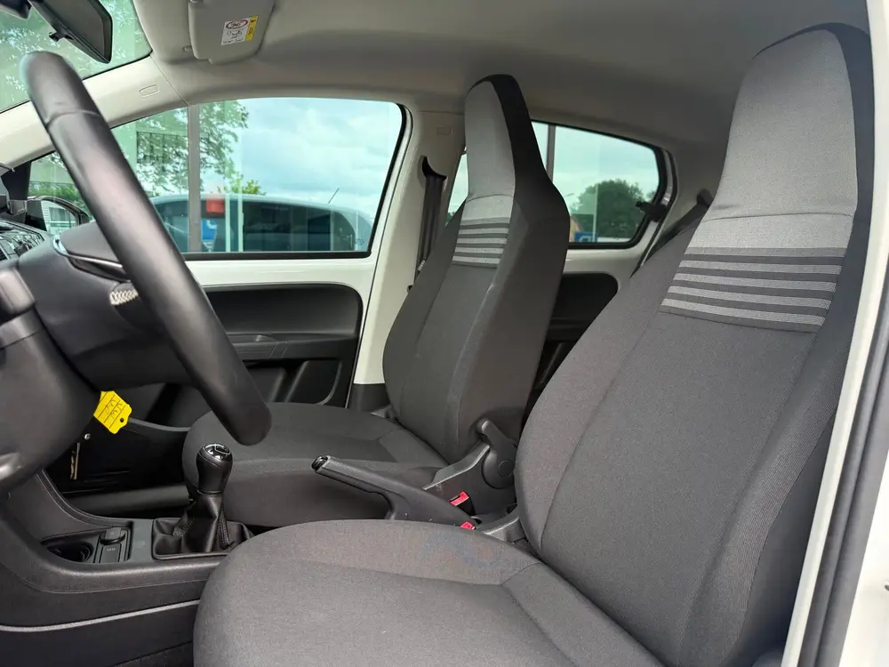 Volkswagen Up! 1.0 R-Line - Winterpakket - Navi - Airco - Bl uit 2020, foto 13