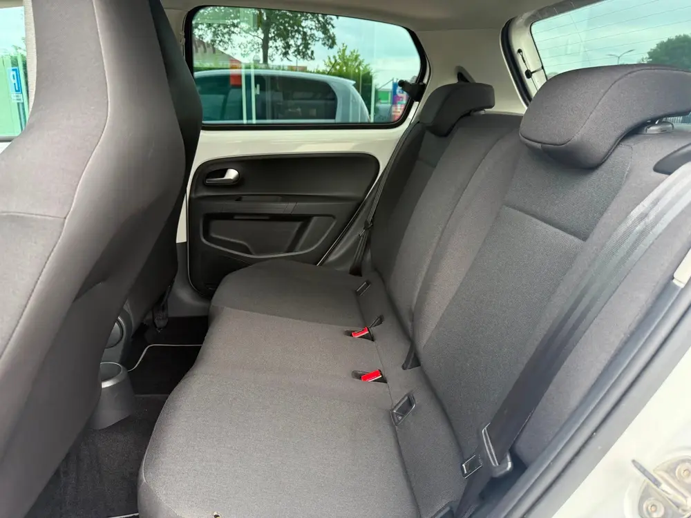 Volkswagen Up! 1.0 R-Line - Winterpakket - Navi - Airco - Bl uit 2020, foto 15