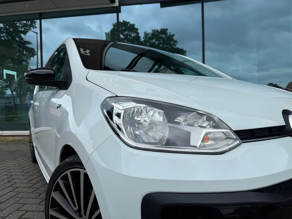 Volkswagen Up! 1.0 R-Line - Winterpakket - Navi - Airco - Bl uit 2020, foto 17
