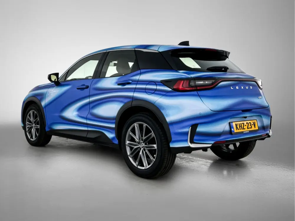 Lexus LBX Elegant 2WD uit 2024, foto 14