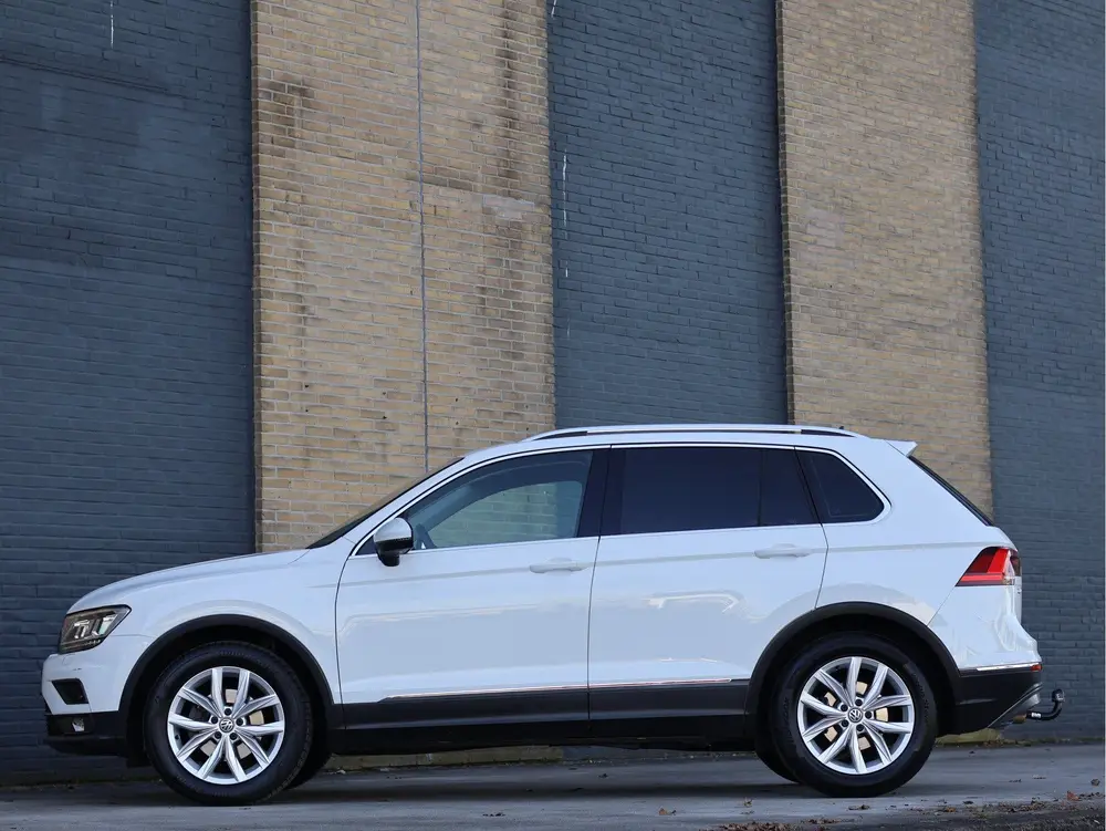 Volkswagen Tiguan 1.5 TSI Highline DSG | LED | ACC | Navi | uit 2020, foto 5
