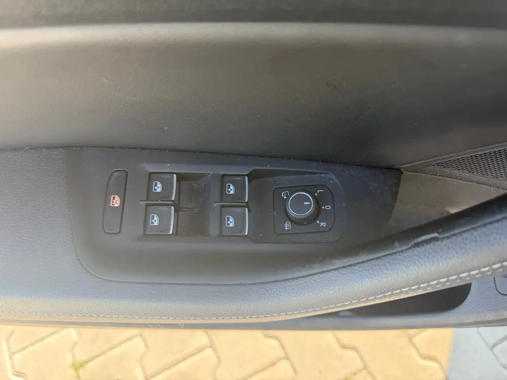 Volkswagen Passat Variant Passat 1.5 TSI 150pk ACT 7-DSG 2x R-LINE uit 2019, foto 14