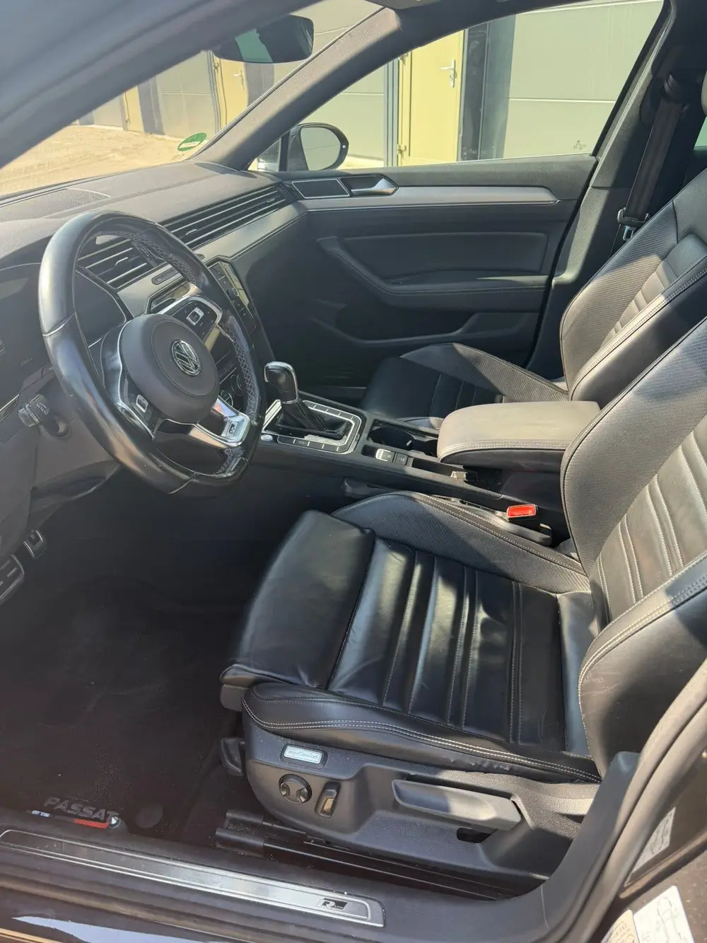 Volkswagen Passat Variant Passat 1.5 TSI 150pk ACT 7-DSG 2x R-LINE uit 2019, foto 9