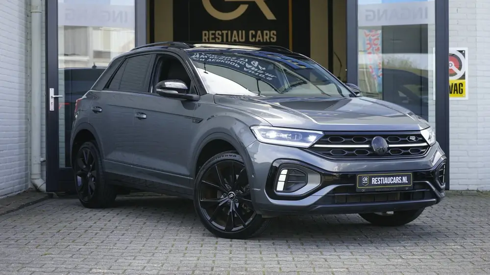 Volkswagen T-Roc R-Line 1.5 TSI BLACK STYLE-AUTOMAAT-ACC-CAM uit 2022, foto 5