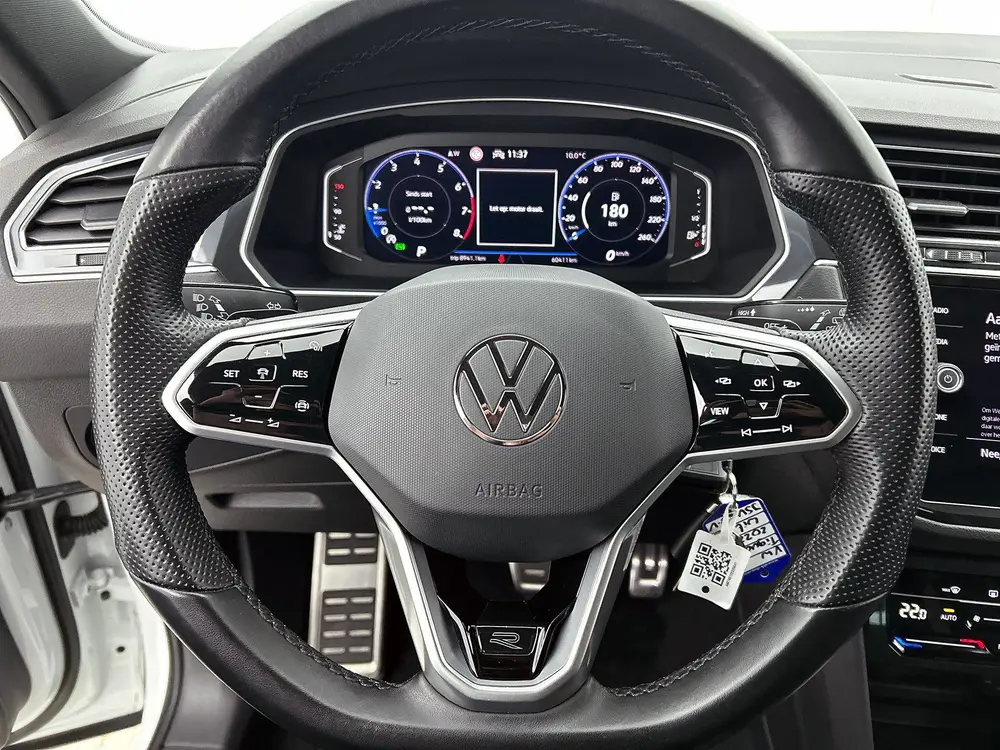 Volkswagen Tiguan 1.5 TSI R-Line | Camera | Adaptive Cruise uit 2022, foto 15