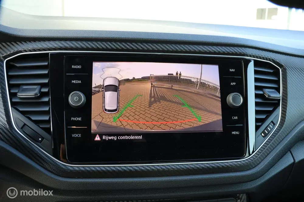 Volkswagen T-Roc 1.5 TSI DSG R-Line I Camera | ACC | LED uit 2019, foto 8