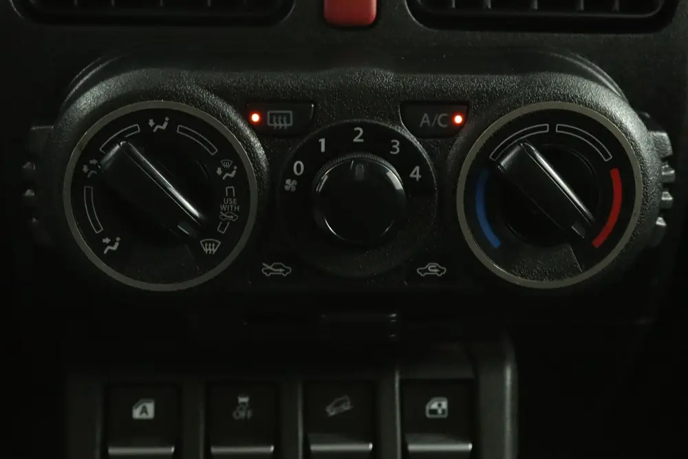 Suzuki Jimny 1.5 Select uit 2019, foto 7