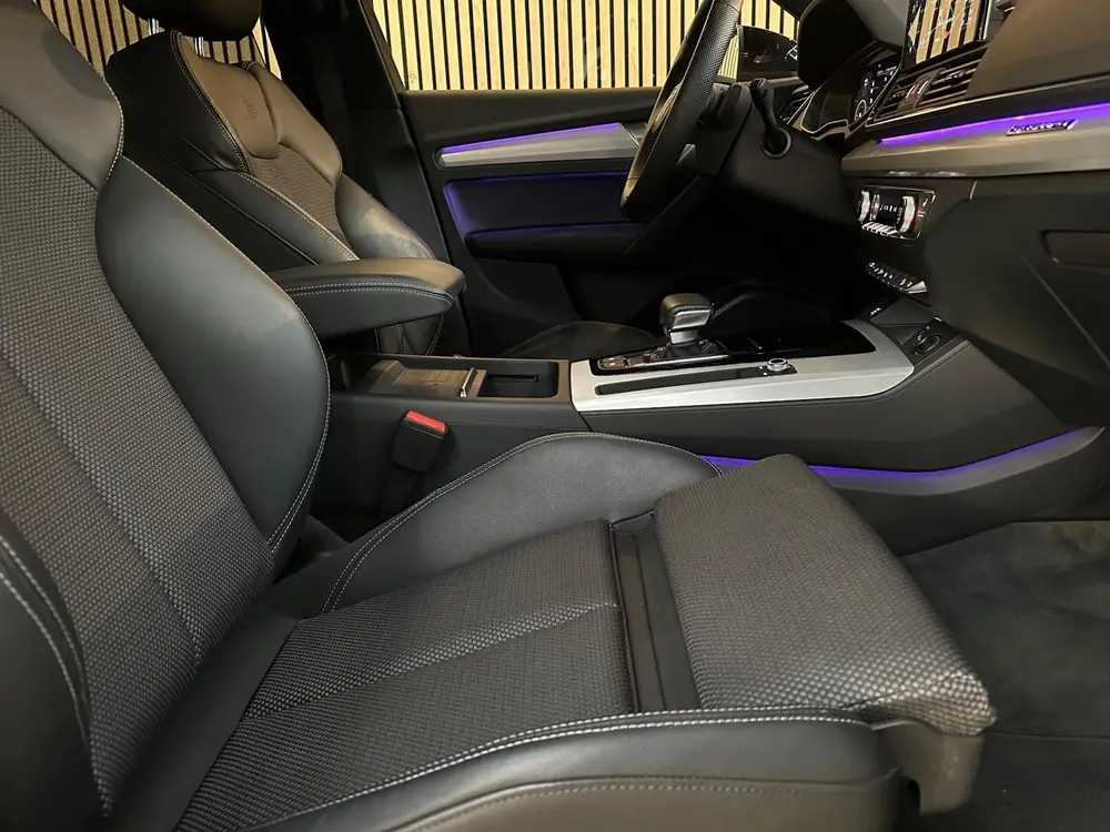 Audi Q5 55 TFSI e Quattro S Line 367PK uit 2022, foto 7