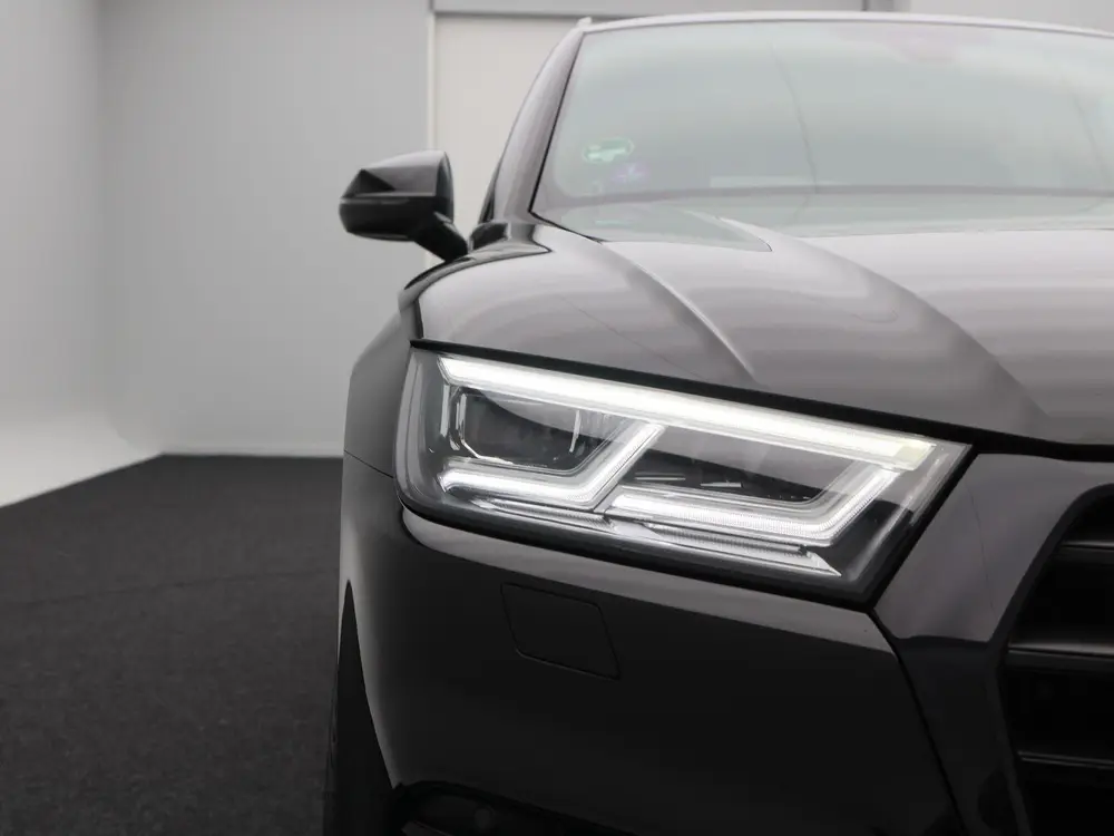 Audi Q5 55 TFSi e 367 Pk S Line Competition uit 2020, foto 10