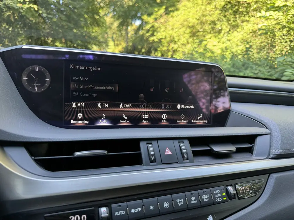 Lexus ES 300h Preference Line Business (bj 2021, automaat) uit 2021, foto 17