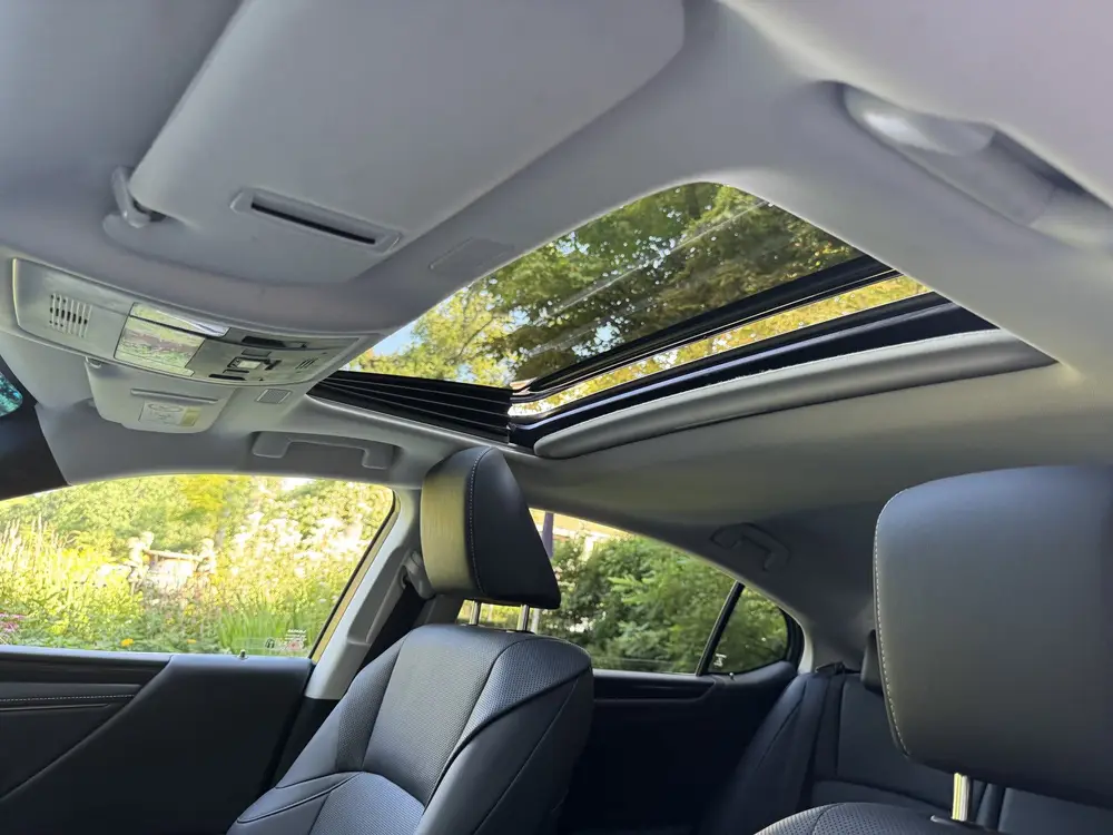 Lexus ES 300h Preference Line Business (bj 2021, automaat) uit 2021, foto 7