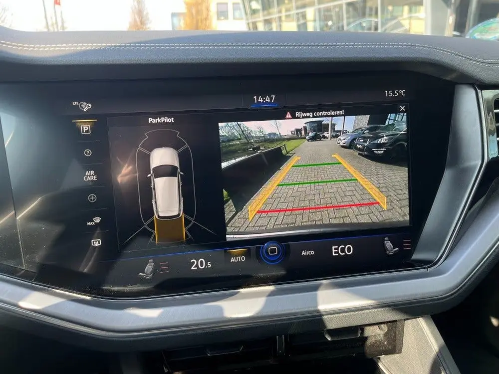 Volkswagen Touareg 3.0 TSi eHybrid 4MOTION km 48.000 nap 1e uit 2021, foto 19