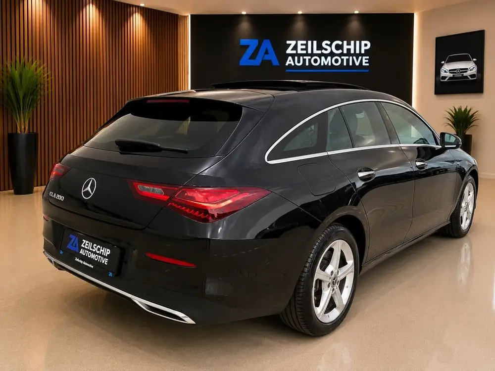 Mercedes-Benz CLA klasse Shooting Brake 250e Facelift |PANO| uit 2023, foto 3