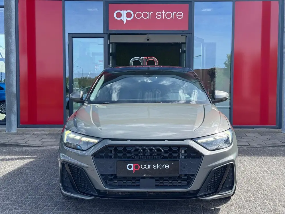 Audi A1 40 TFSI 3 x S Line Pro Line S uit 2019, foto 2