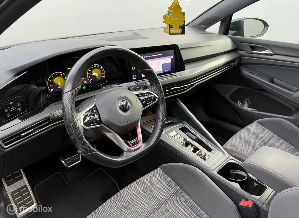Volkswagen Golf 2.0 TSI GTI Camera|Pano|IQ|Led| uit 2021, foto 16