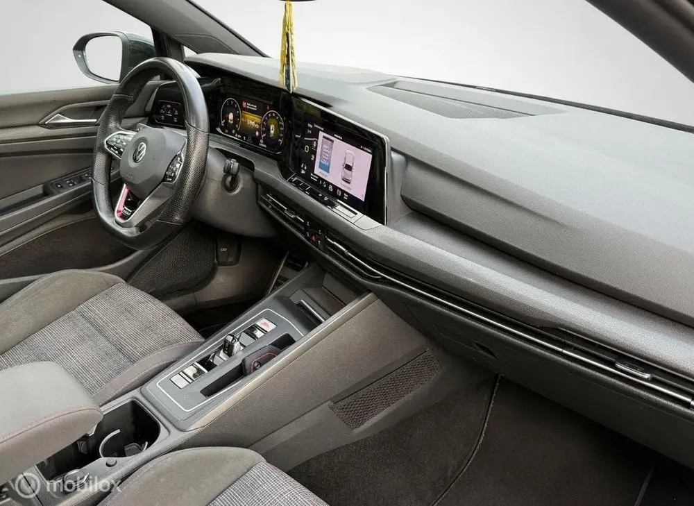 Volkswagen Golf 2.0 TSI GTI Camera|Pano|IQ|Led| uit 2021, foto 18