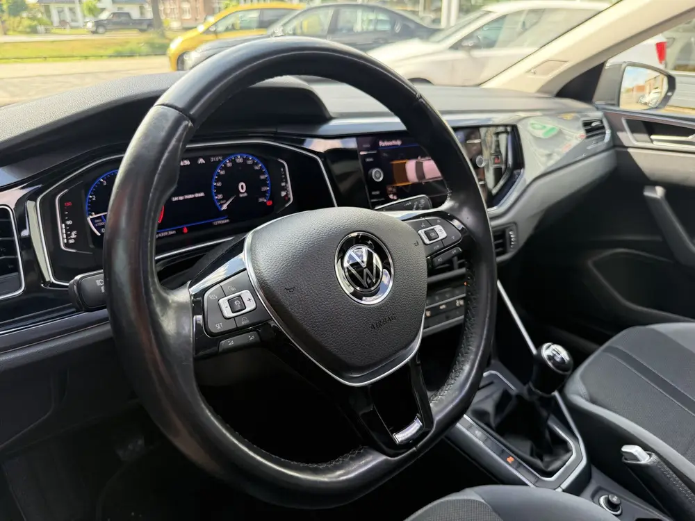 Volkswagen Polo. 1.0 TSI Highline Business R | PANO | BEATS uit 2021, foto 16