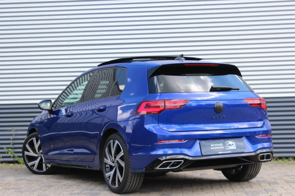 Volkswagen Golf 1.5 eTSI 3x R-Line | Panoramadak | Camera | uit 2021, foto 4