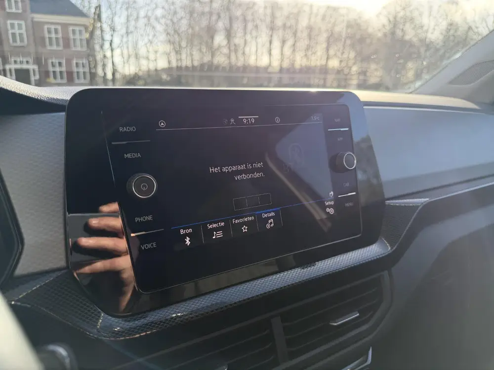 Volkswagen T-Cross 1.0 TSI Life Edition | Clima | Adaptive C uit 2024, foto 13