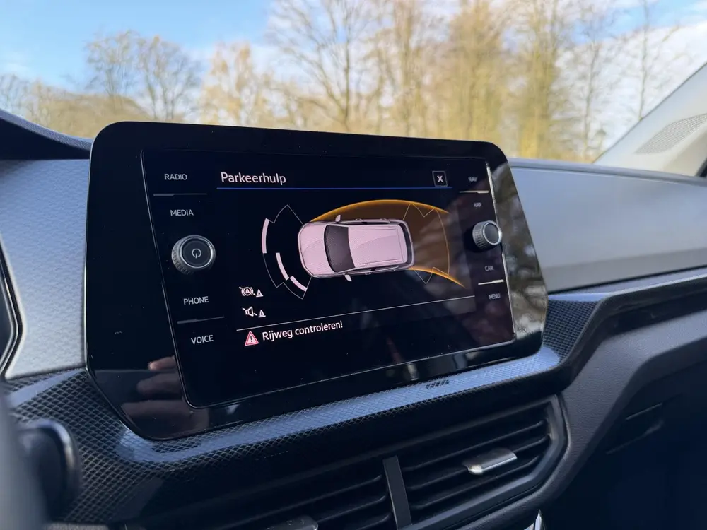 Volkswagen T-Cross 1.0 TSI Life Edition | Clima | Adaptive C uit 2024, foto 14