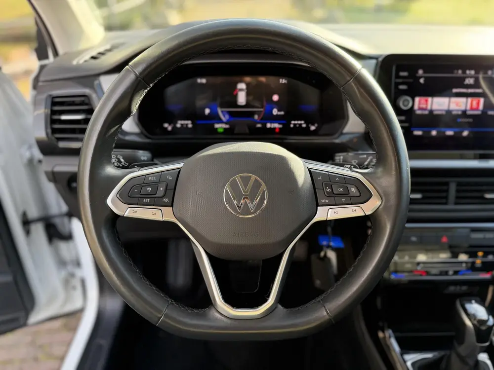Volkswagen T-Cross 1.0 TSI Life Edition | Clima | Adaptive C uit 2024, foto 8