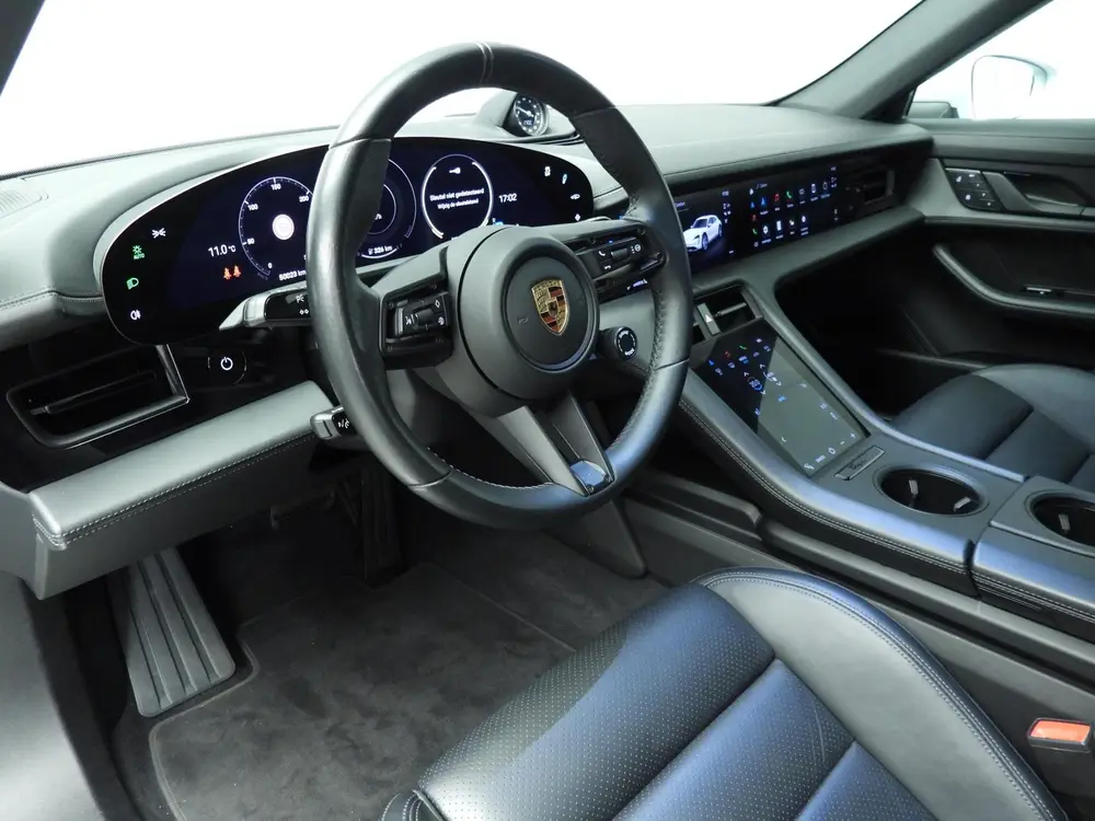 Porsche Taycan 4S 93 kWh SoH 95 uit 2022, foto 6