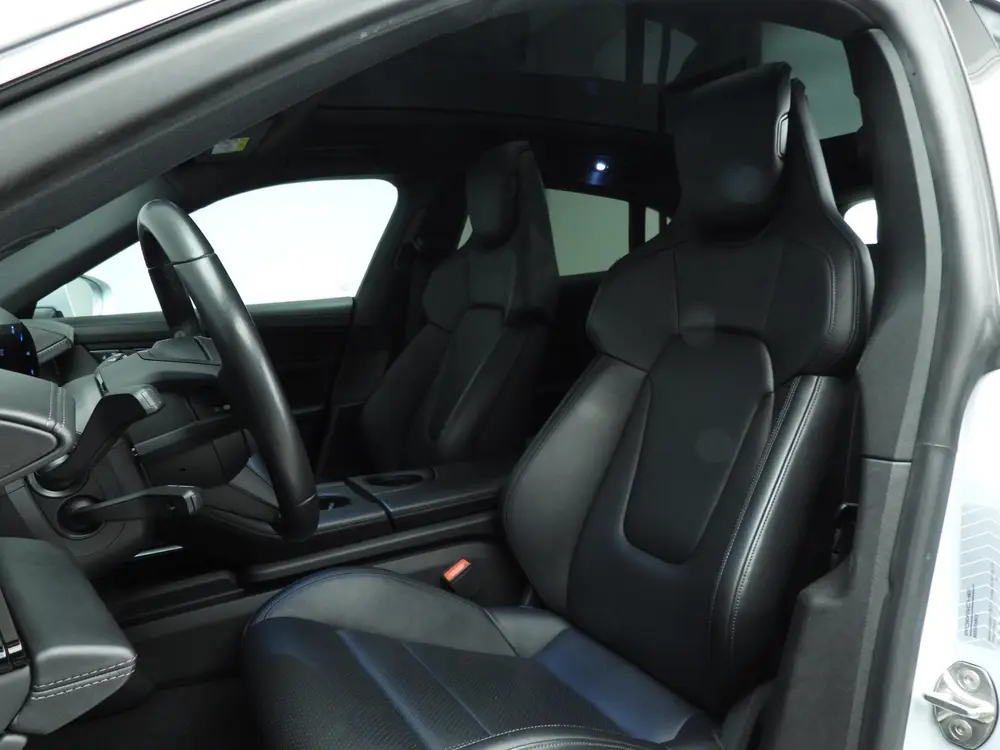 Porsche Taycan 4S 93 kWh SoH 95 uit 2022, foto 7