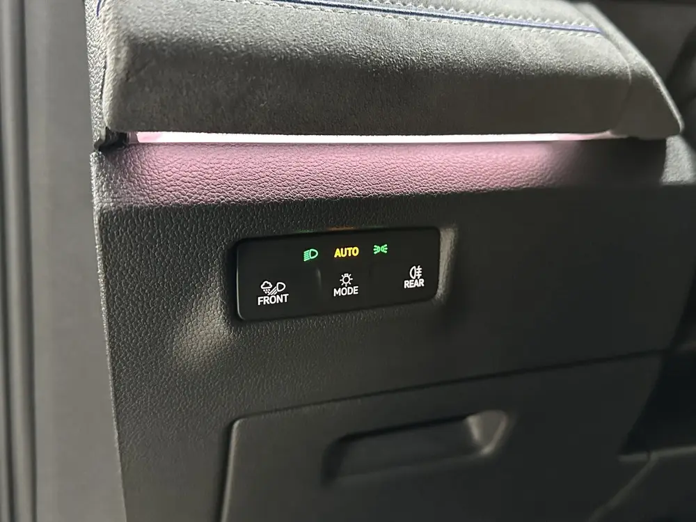 Volkswagen Tayron 1.5 eHybrid R-Line | Trekhaak-pakket | Nav uit 2026, foto 10