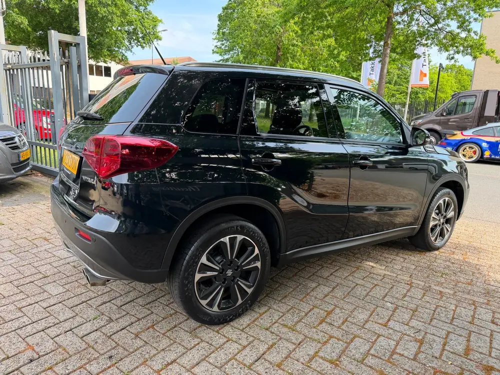 Suzuki Vitara 1.0 Boosterjet Stijl automaat uit 2019, foto 14