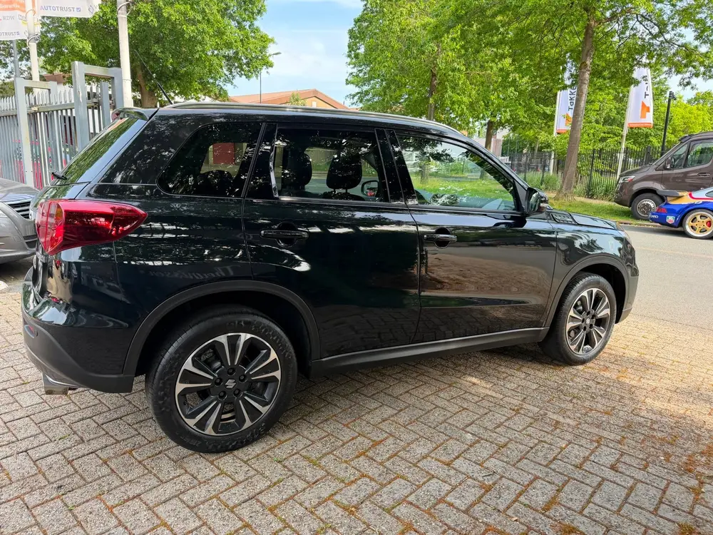 Suzuki Vitara 1.0 Boosterjet Stijl automaat uit 2019, foto 15