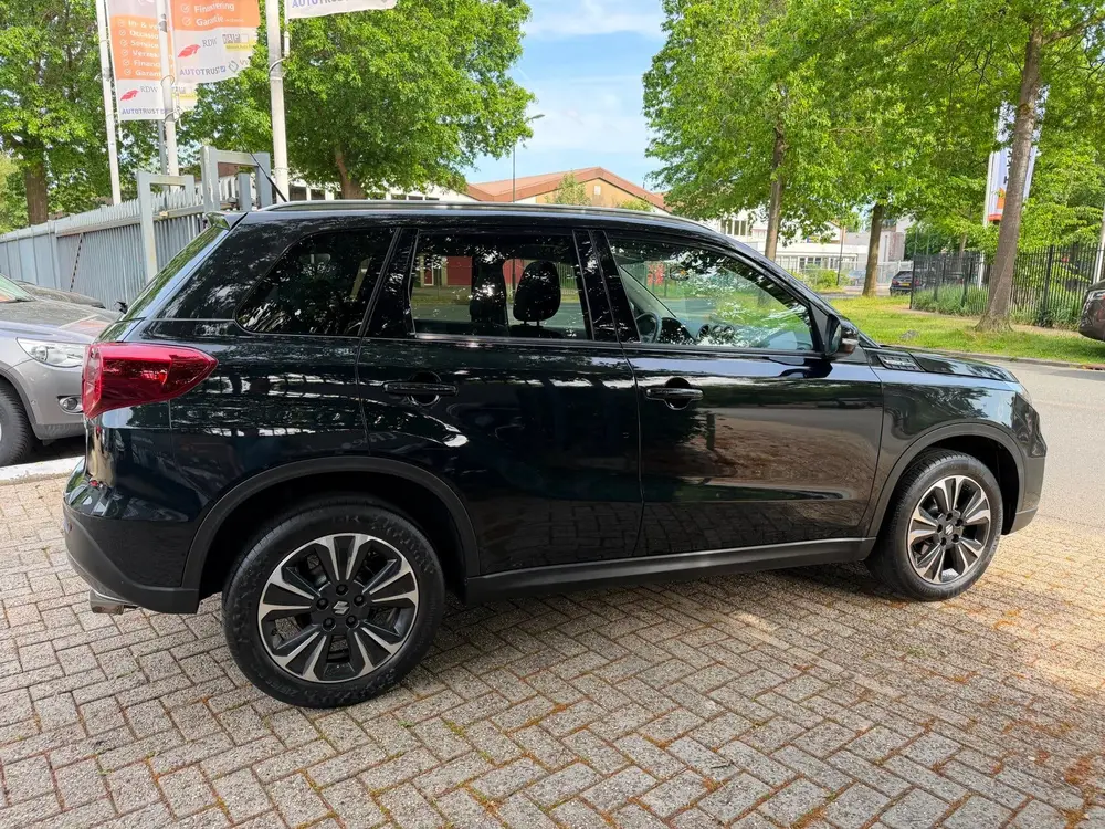 Suzuki Vitara 1.0 Boosterjet Stijl automaat uit 2019, foto 16