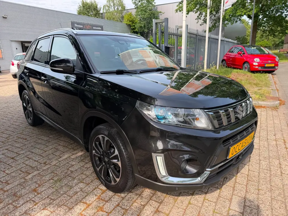 Suzuki Vitara 1.0 Boosterjet Stijl automaat uit 2019, foto 20