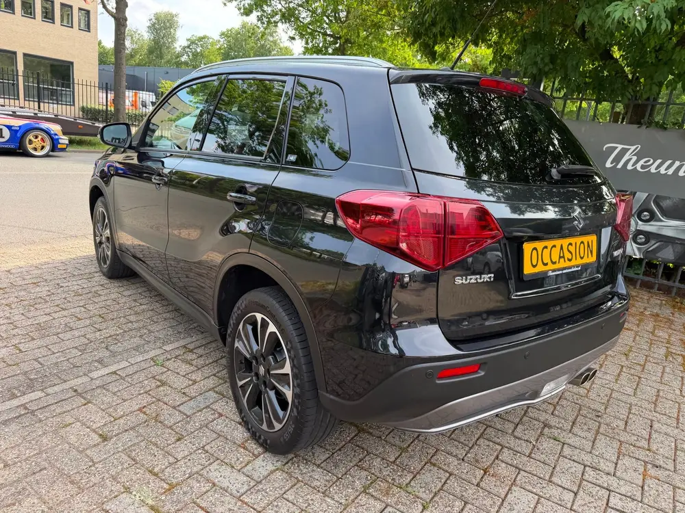 Suzuki Vitara 1.0 Boosterjet Stijl automaat uit 2019, foto 8