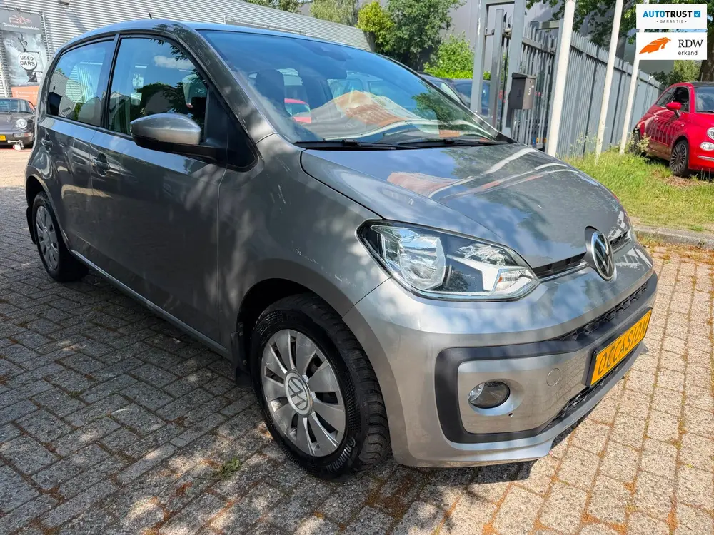 Volkswagen Up! 1.0 high up! R-Line 5 deurs, camera, clima, c uit 2022