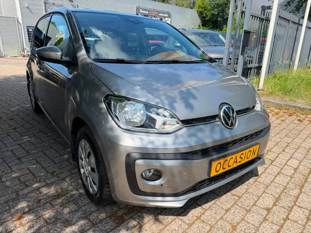 Volkswagen Up! 1.0 high up! R-Line 5 deurs, camera, clima, c uit 2022, foto 2