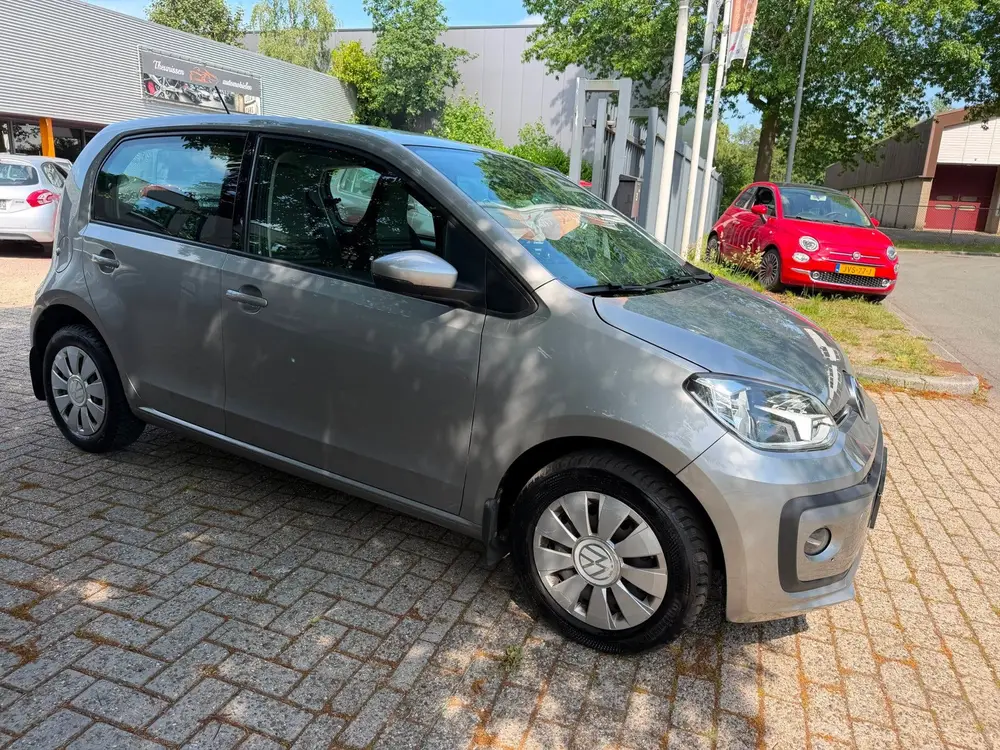 Volkswagen Up! 1.0 high up! R-Line 5 deurs, camera, clima, c uit 2022, foto 20