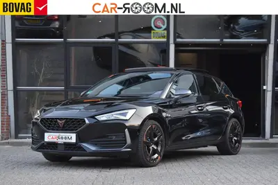 Cupra Leon 1.4 e-Hybrid VZ Copper Edition Pano Keyles uit 2022
