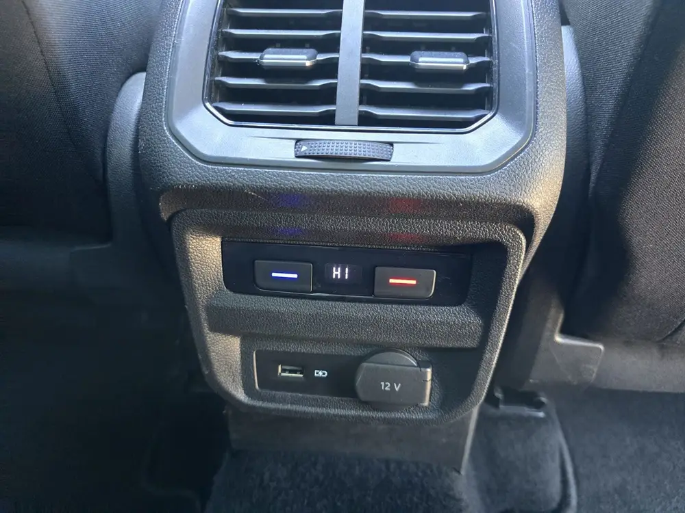 Volkswagen Tiguan 1.5 TSI R-line/2020/ Pano /6 bak/Nap/Apk/ uit 2020, foto 13