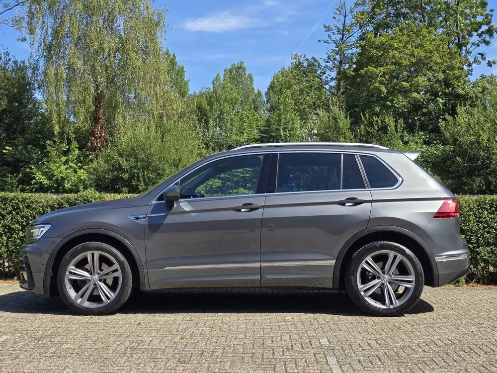 Volkswagen Tiguan 1.5 TSI R-line/2020/ Pano /6 bak/Nap/Apk/ uit 2020, foto 2