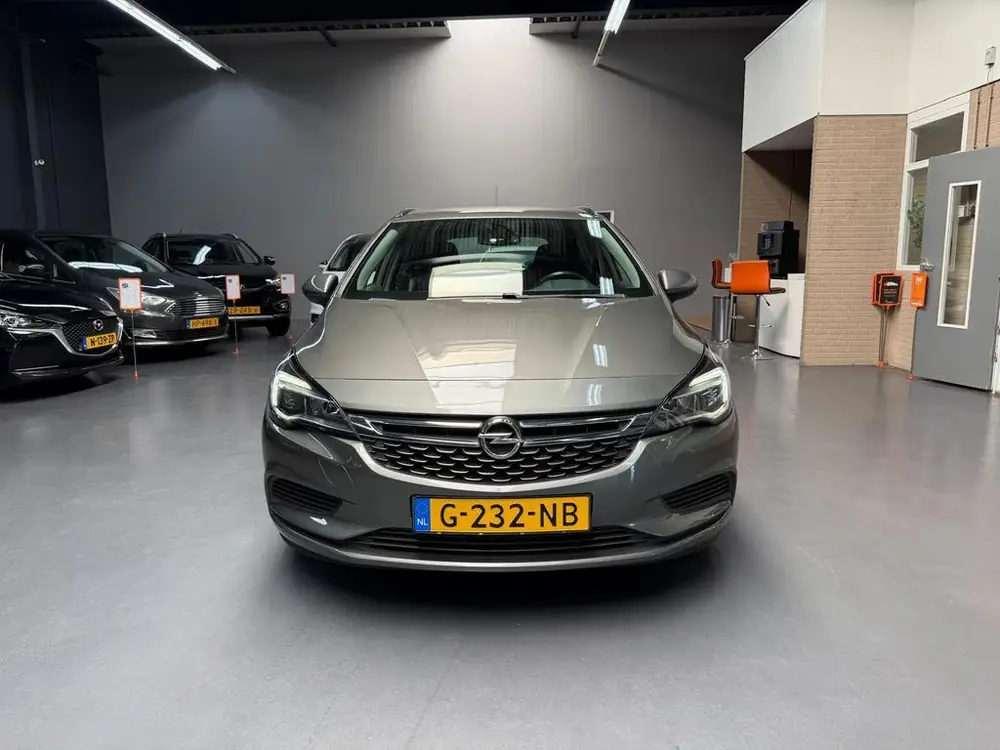 Opel Astra Sports Tourer 1.4 Turbo Business+ DEALER ONDERHOU uit 2019, foto 2
