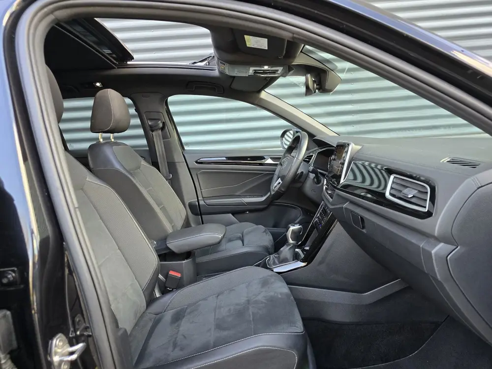 Volkswagen T-ROC 1.5 TSI R-Line Carpass/Pano/Massage/DSG/Key uit 2022, foto 10