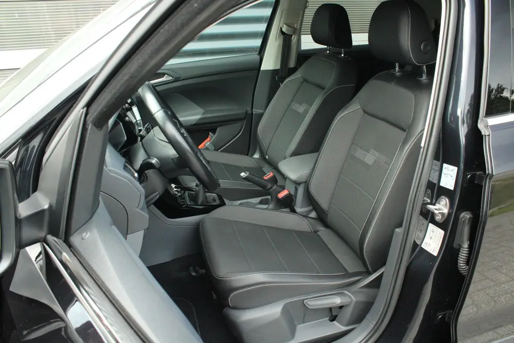 Volkswagen T-Cross 1.0 TSI 115pk Style Hand-6 | Trekhaak | A uit 2019, foto 4
