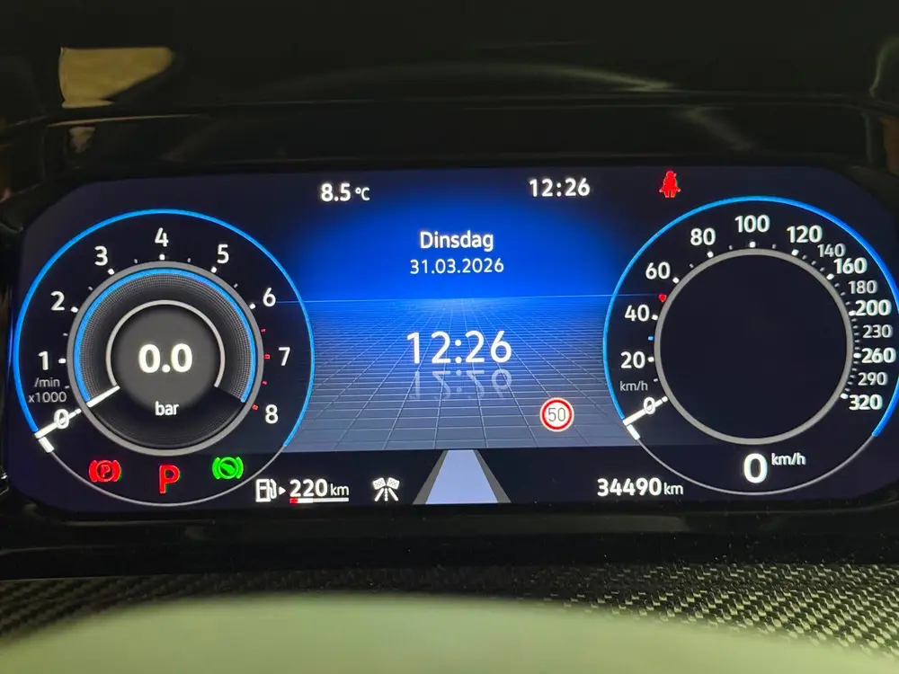 Volkswagen Golf 2.0 TSI R 4Motion | R 20 Years | HUD | Pano uit 2023, foto 17