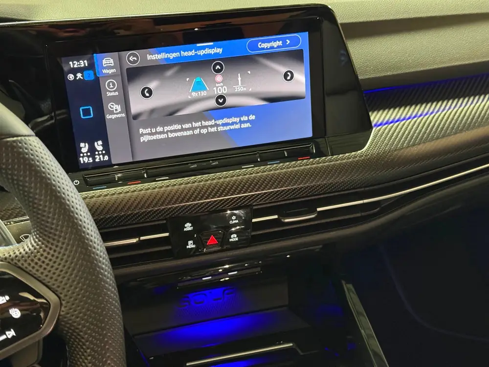 Volkswagen Golf 2.0 TSI R 4Motion | R 20 Years | HUD | Pano uit 2023, foto 18
