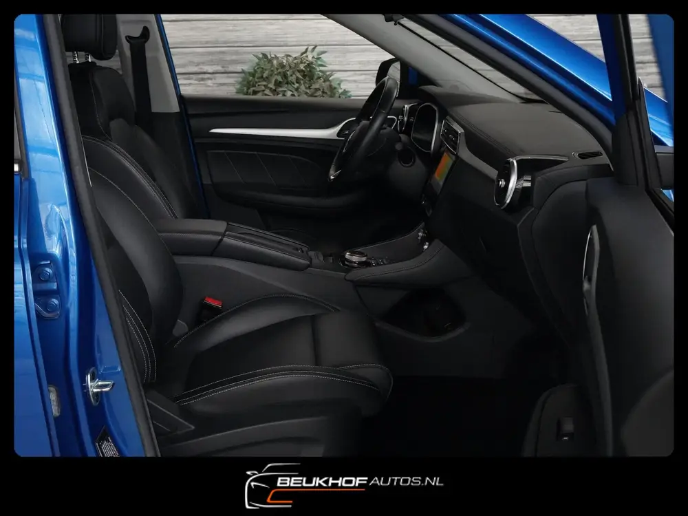 MG ZS EV Luxury 45 kWh Panorama Leer Led Camera Soh89% uit 2019, foto 20