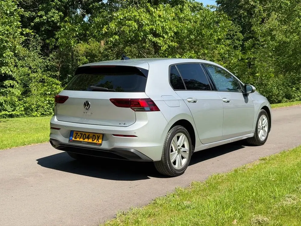 Volkswagen Golf 1.5 eTSI Automaat | Lane Assist | Stoel Verw uit 2020, foto 14