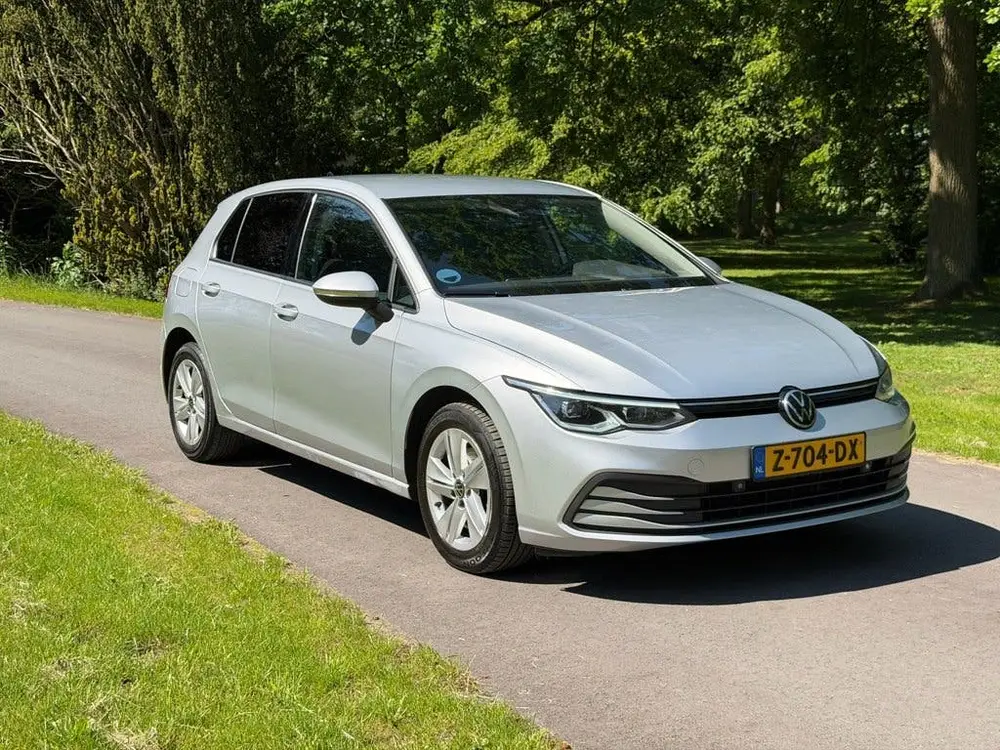 Volkswagen Golf 1.5 eTSI Automaat | Lane Assist | Stoel Verw uit 2020, foto 15