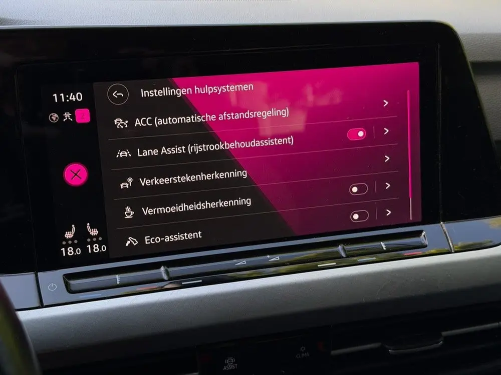 Volkswagen Golf 1.5 eTSI Automaat | Lane Assist | Stoel Verw uit 2020, foto 8