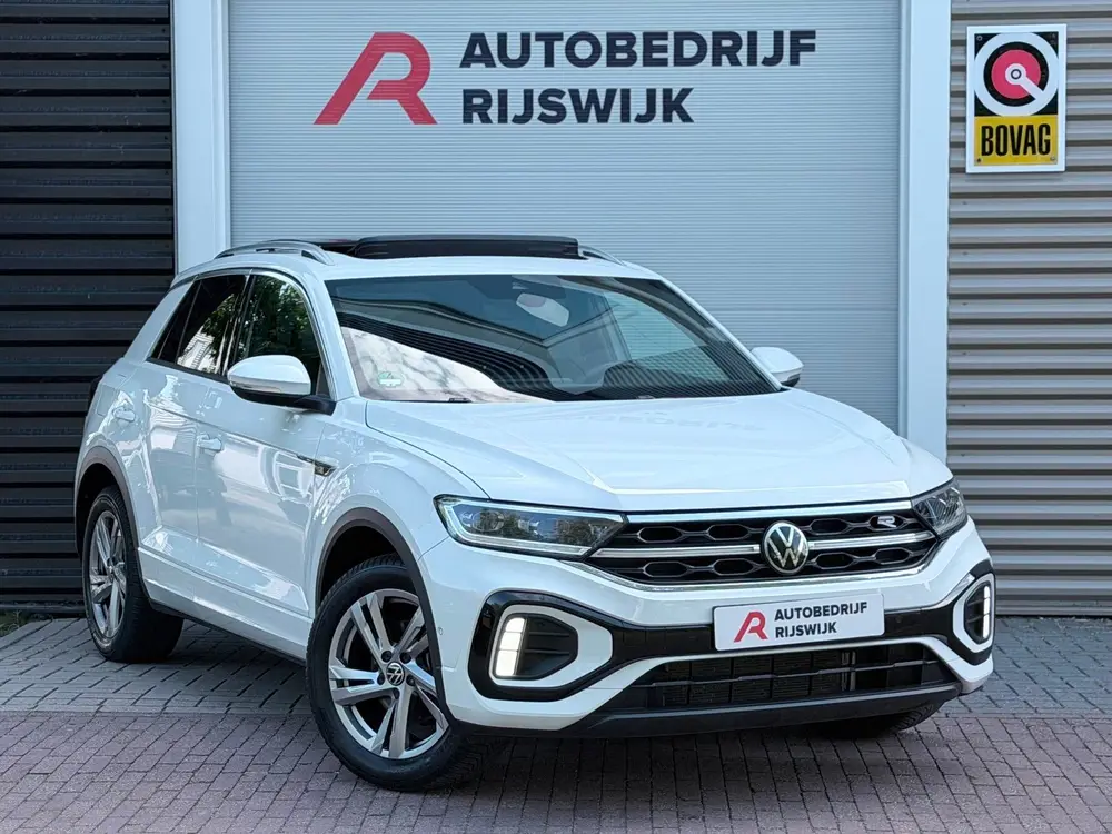 Volkswagen T-roc 1.5 TSI 3xR-Line Pano/Keyless/Camera uit 2022, foto 6